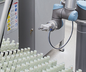 Crown World Dental Lab Dental - Milling Robot